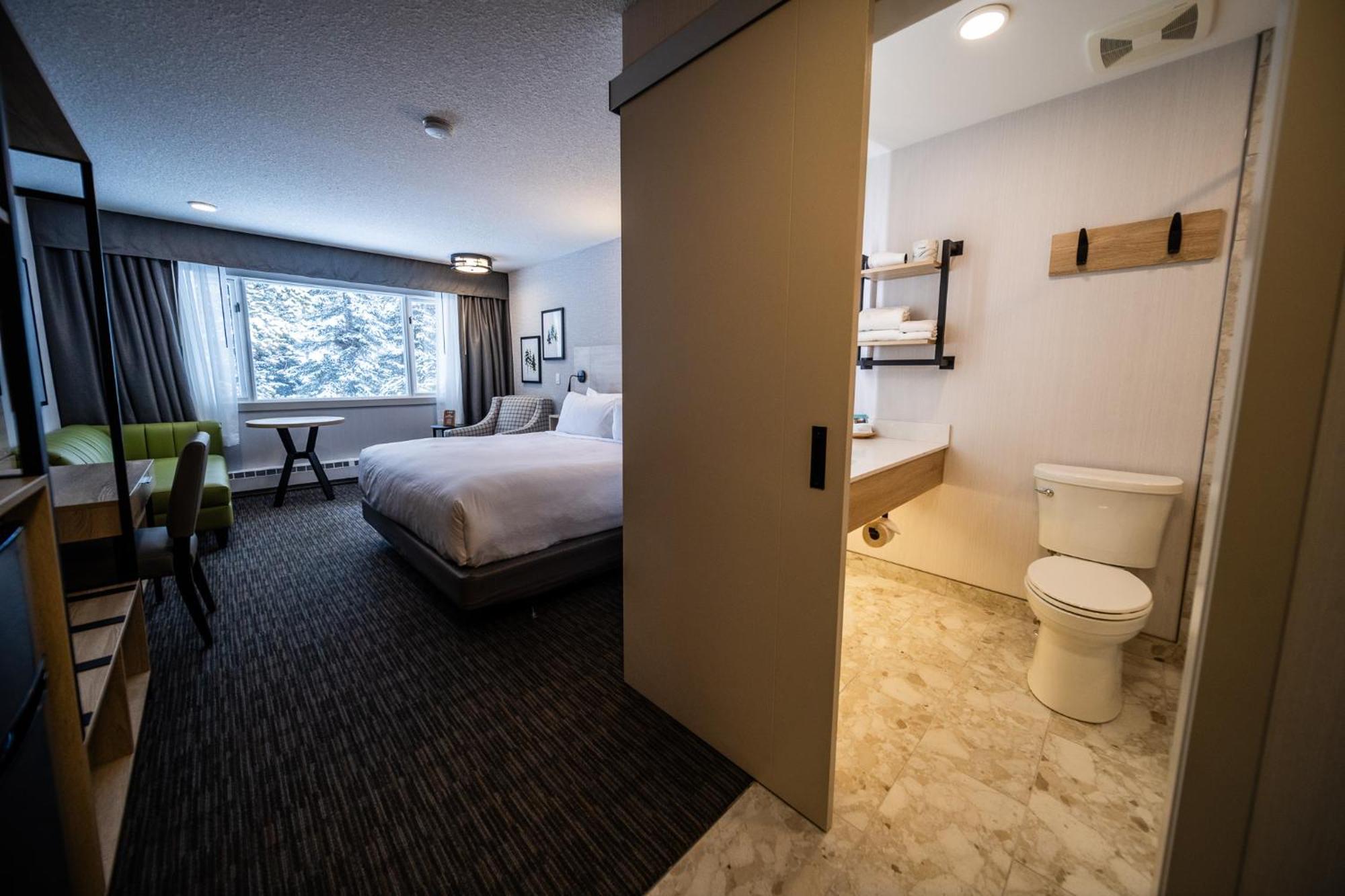 Mountaineer Hotel 3*