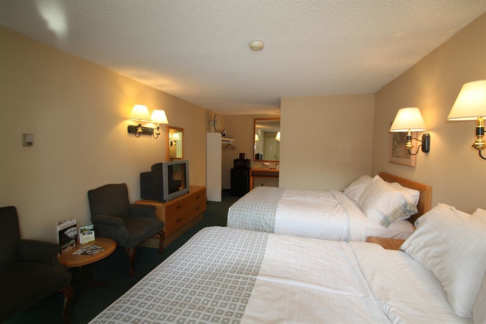 Mountaineer Hotel 3*