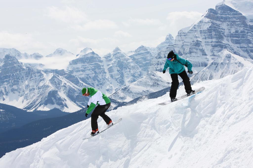 Mountaineer Hotel Lake Louise